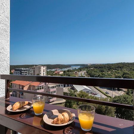 Apartman Vita Pula Exteriér fotografie